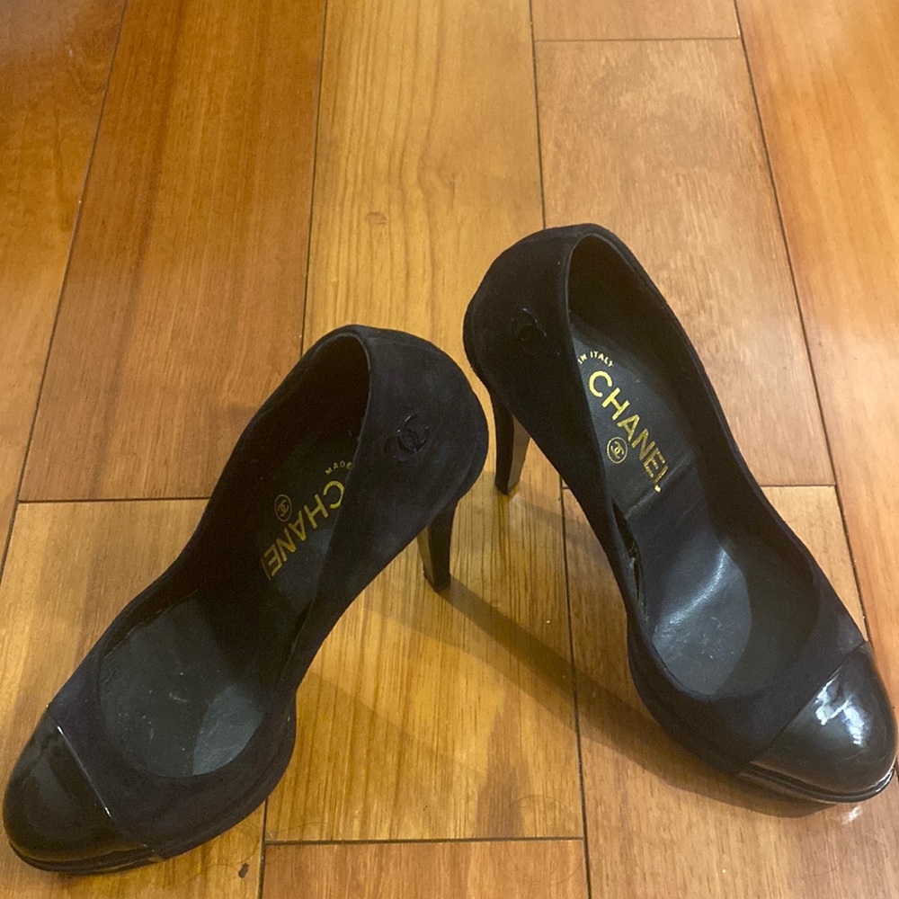 Vintage Chanel Platform Heels, Dark Blue in Size 37.5